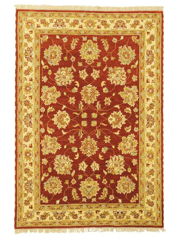 tappeto decorativo zigler a motivi floreali, con spesso bordo crema e oro e sfondo rosso